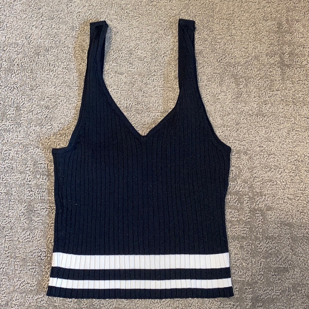 Black Crop Tank Top